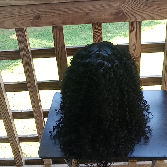 Wig - Picture 5 of 5